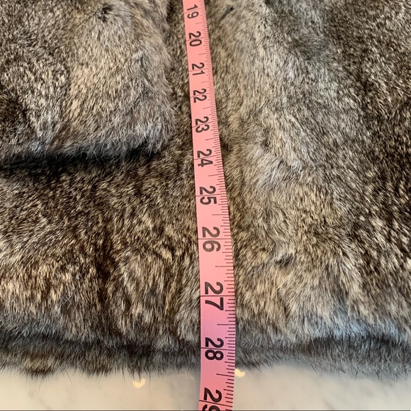 Fur coat | Rabbit in beautiful greys, whites and black. Size 44 - Picture 9 of 9